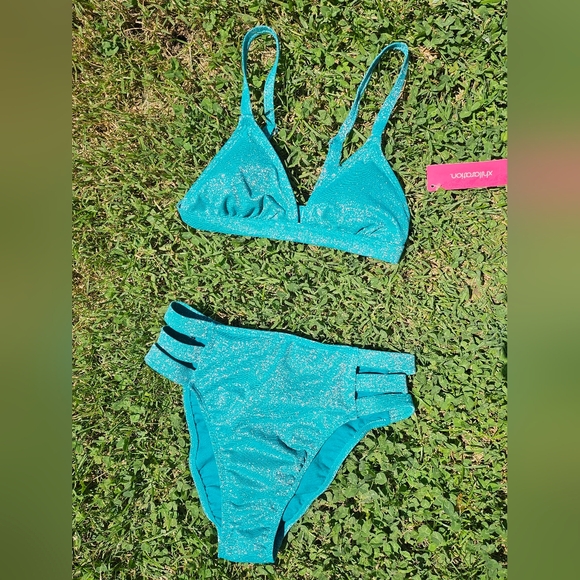 Sparkly blue size M target bikini set - Picture 2 of 4